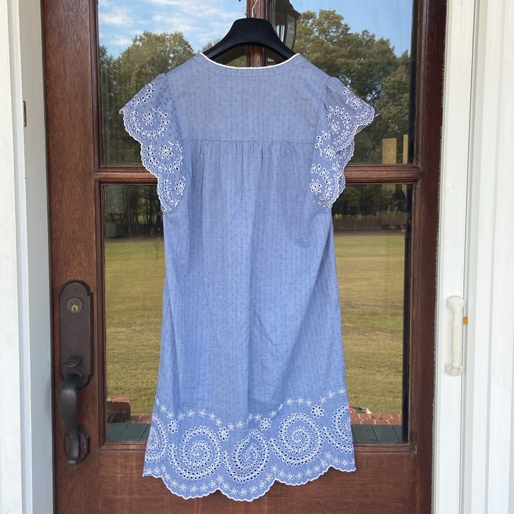 Light Blue Eyelet Shift Dress — V-Neck Cap Sleeve - Picture 3 of 4